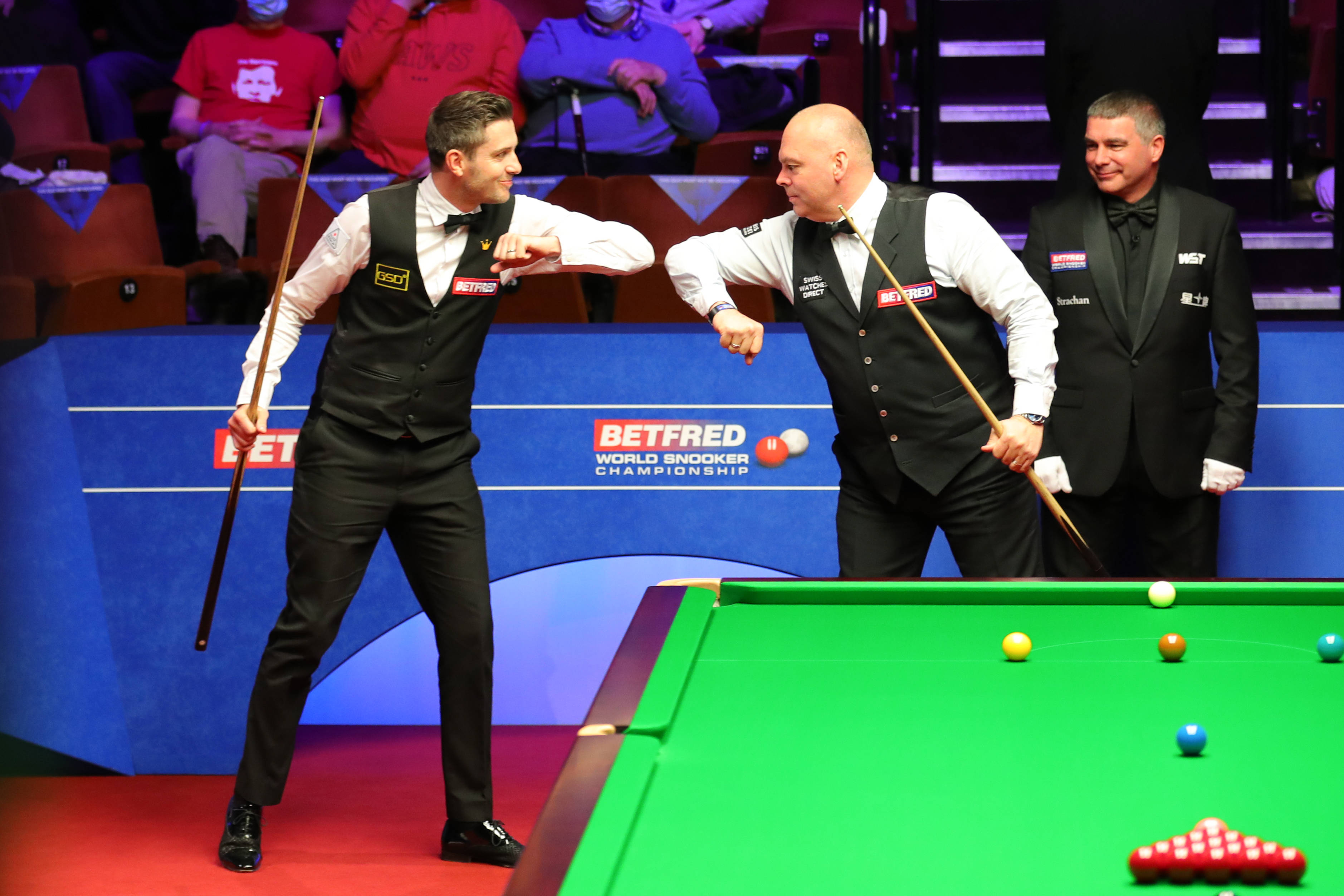 与本土球员 与本土球员